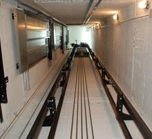 Fissaggio di binari per impianti